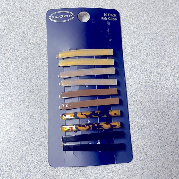 Scoop hair clips - Picture 1 of 2